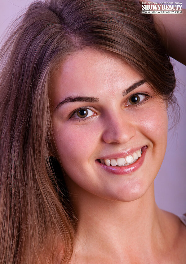 Ксения, 19
