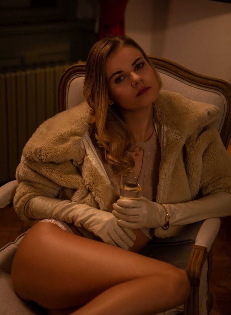 Дуня, 32